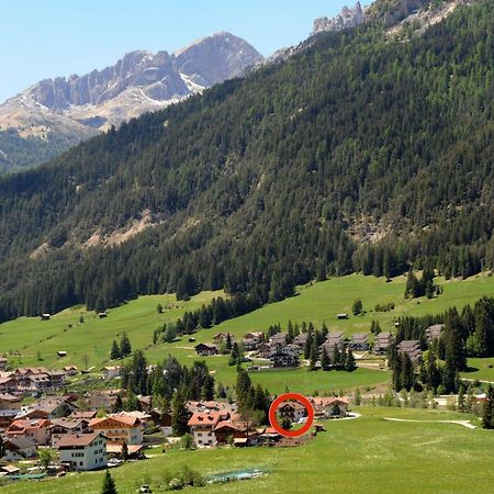 Casa Guido E Laura Apartamento Pozza di Fassa Exterior foto