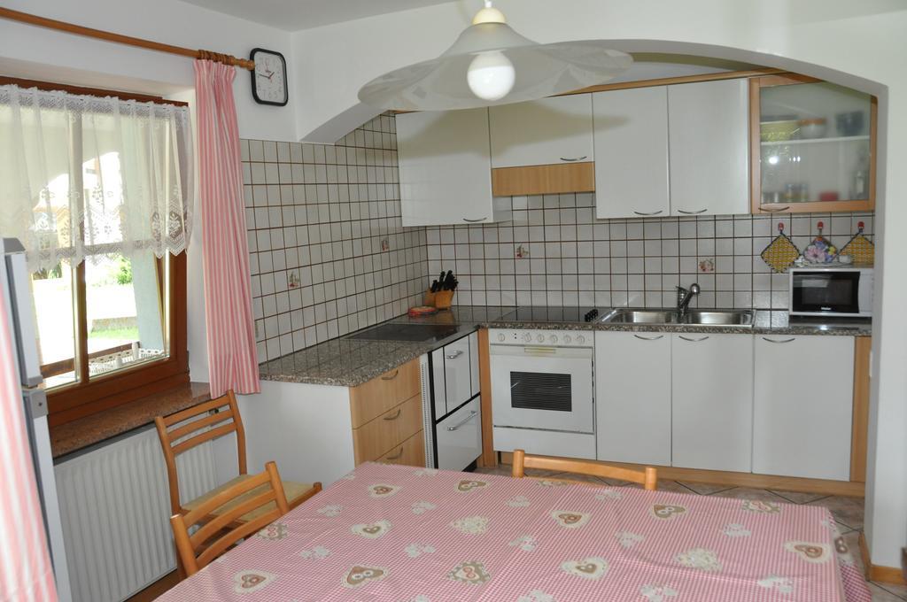 Casa Guido E Laura Apartamento Pozza di Fassa Exterior foto