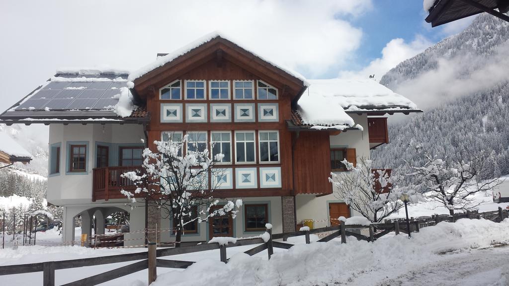 Casa Guido E Laura Apartamento Pozza di Fassa Exterior foto