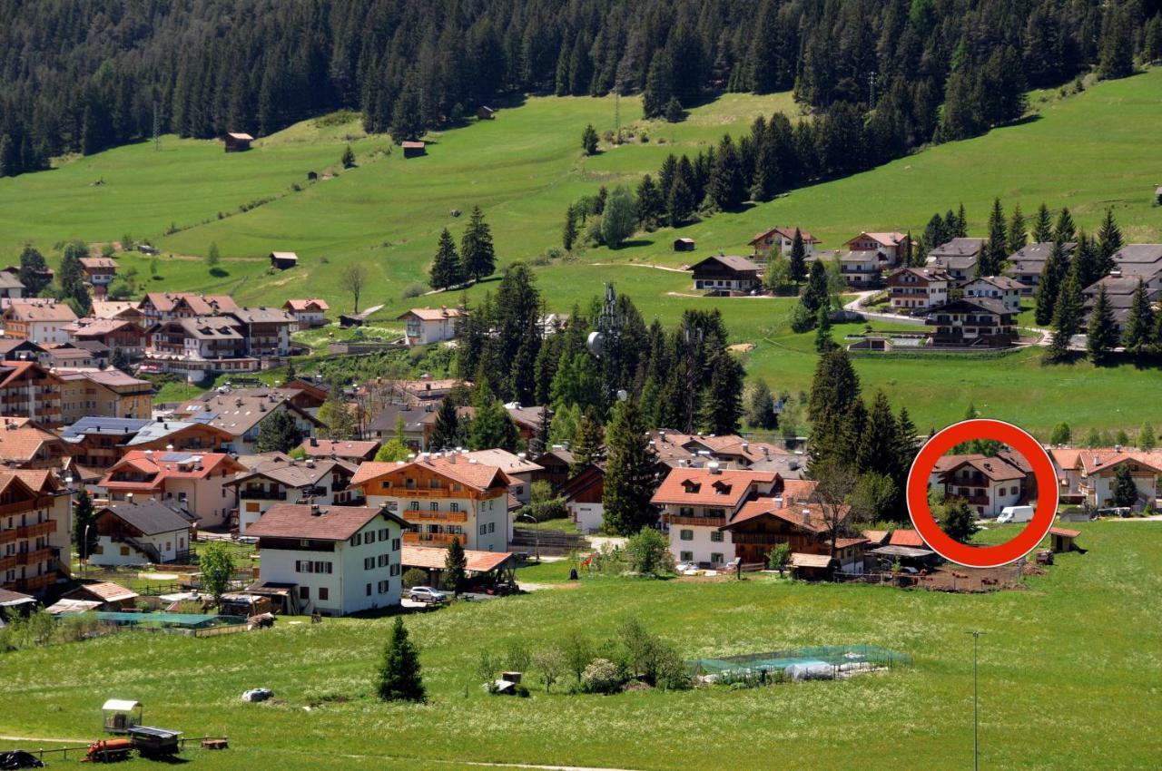 Casa Guido E Laura Apartamento Pozza di Fassa Exterior foto