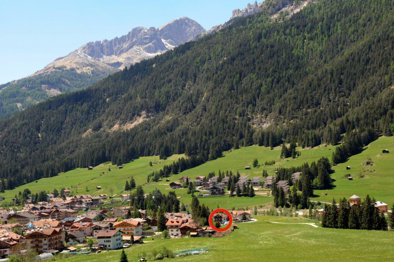 Casa Guido E Laura Apartamento Pozza di Fassa Exterior foto